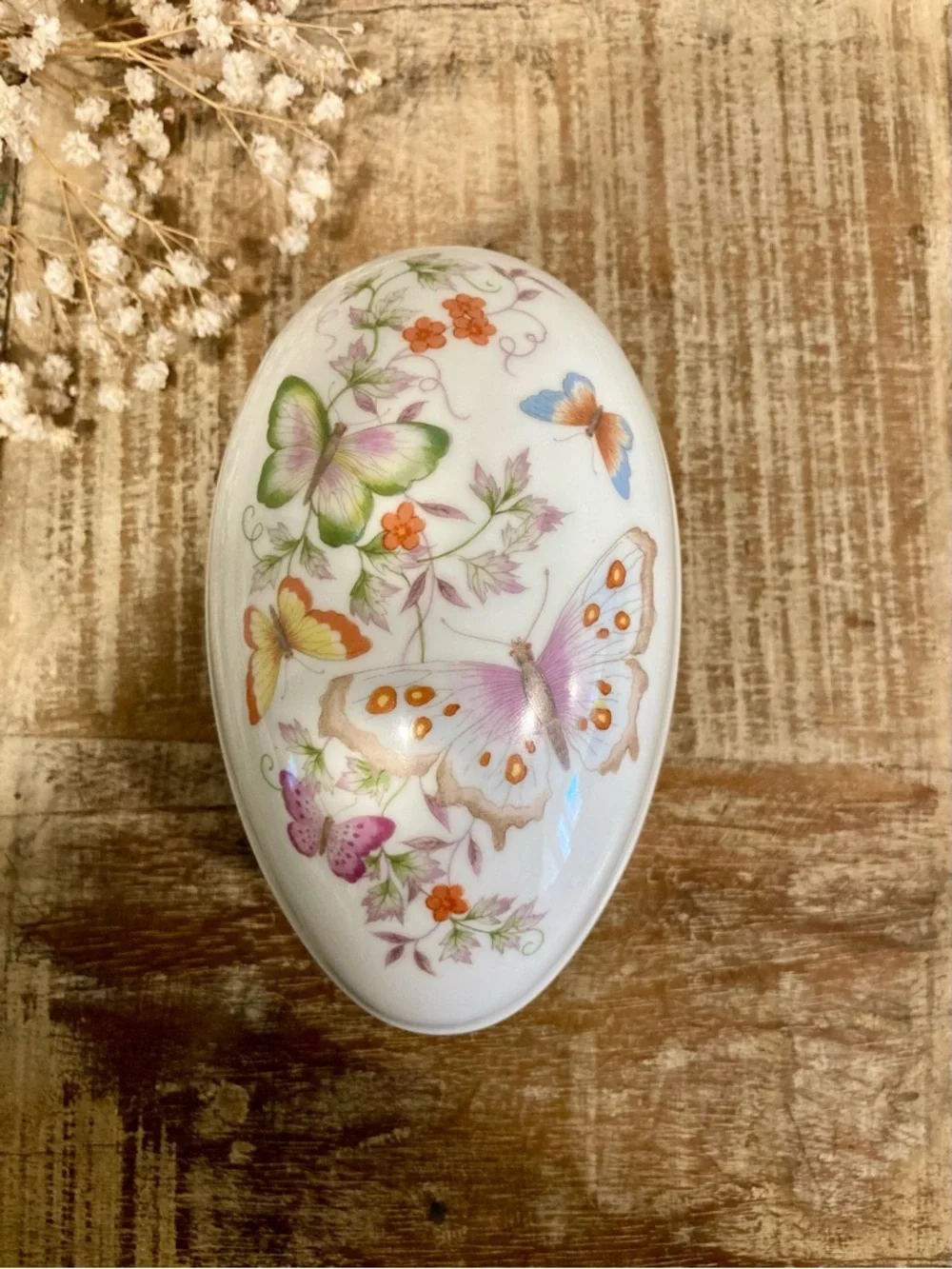 1970s Avon Butterfly Floral Porcelain Egg Shaped Trinket Box with 22K Gold Trim